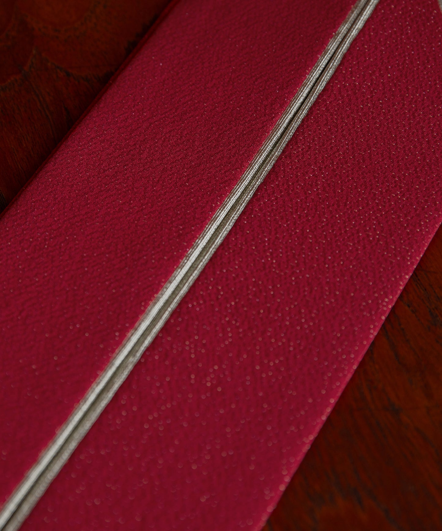 重ね衿ラメ入り