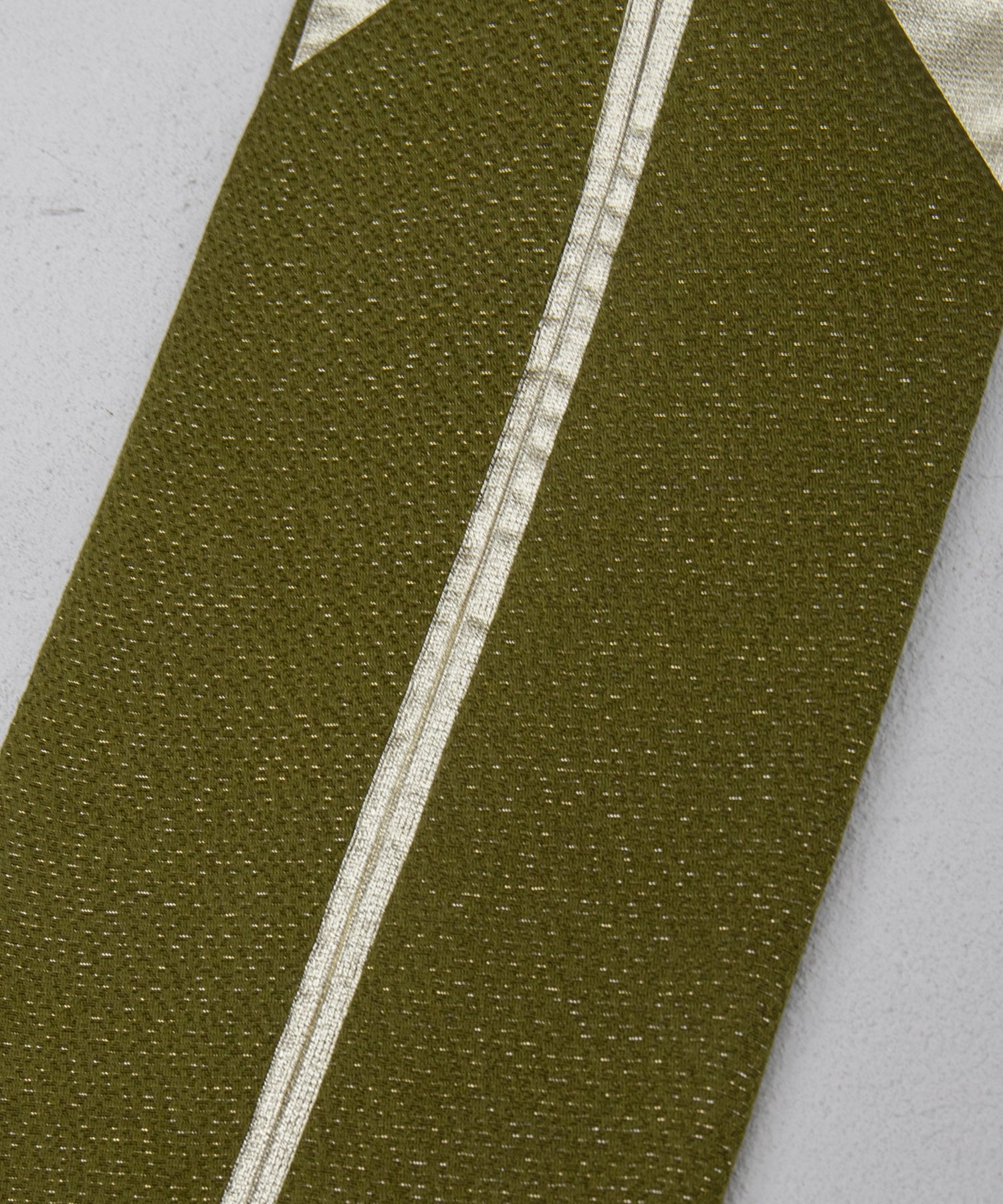 重ね衿ラメ入り