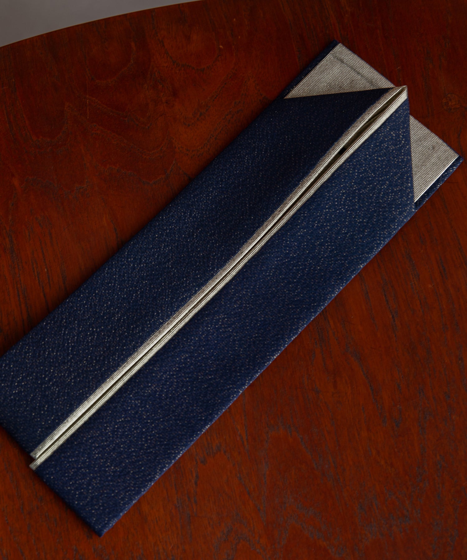 重ね衿ラメ入り