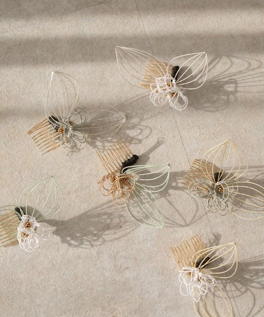 髪飾り 水引き 花と葉